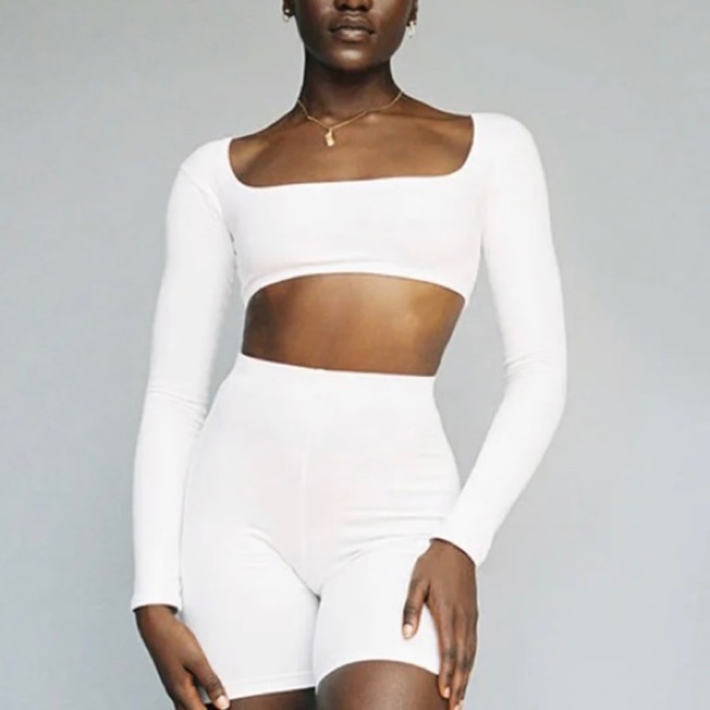 White Gil Rodriguez El Tigre Chiquito Crop Top